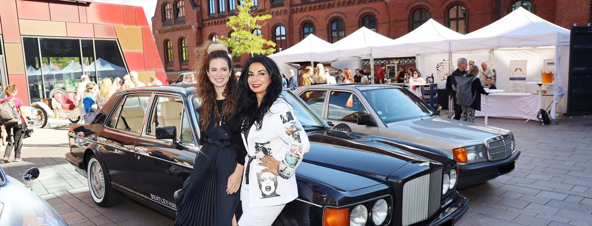 Larissa Kerner, Nissi und Oldtimer